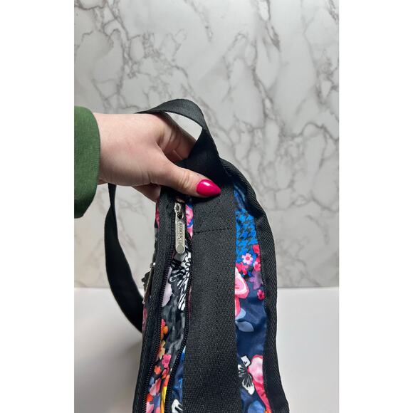 Lesportsac Deluxe Everyday Bag in Dark Floral - Picture 10 of 11
